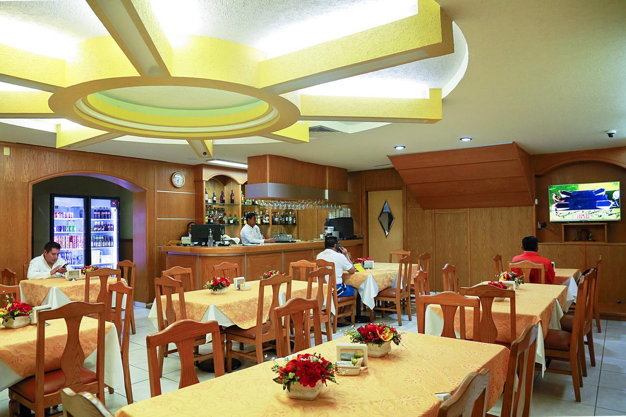 Hotel Madrid Minatitlan Luaran gambar